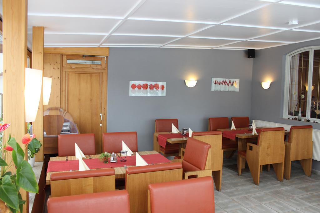 Ristorante Pizzeria Pension Taormina Rosshaupten Ngoại thất bức ảnh